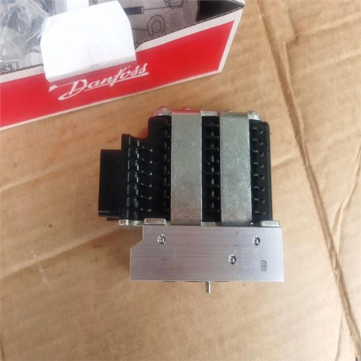 Sauer Danfoss 157B PVEM-12V PVE2SV PVEM32 155G4093 hüdrauliline proportsionaalklapp 157B4032 157B4033 157B4116